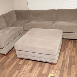Sectional Couch 