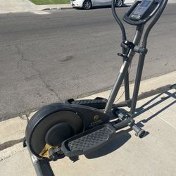 Free Elliptical Golds Gym