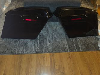 ZX MOTO 5IN VIVID BLACK STRETCHED HARD BAGS