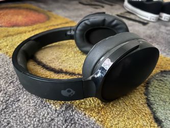 Skull candy crusher headphones