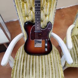 2024 Fender  Professional II Telecaster Sunburst Electric Guitar With Hard Case 