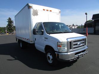 2010 Ford E-350 Cutaway