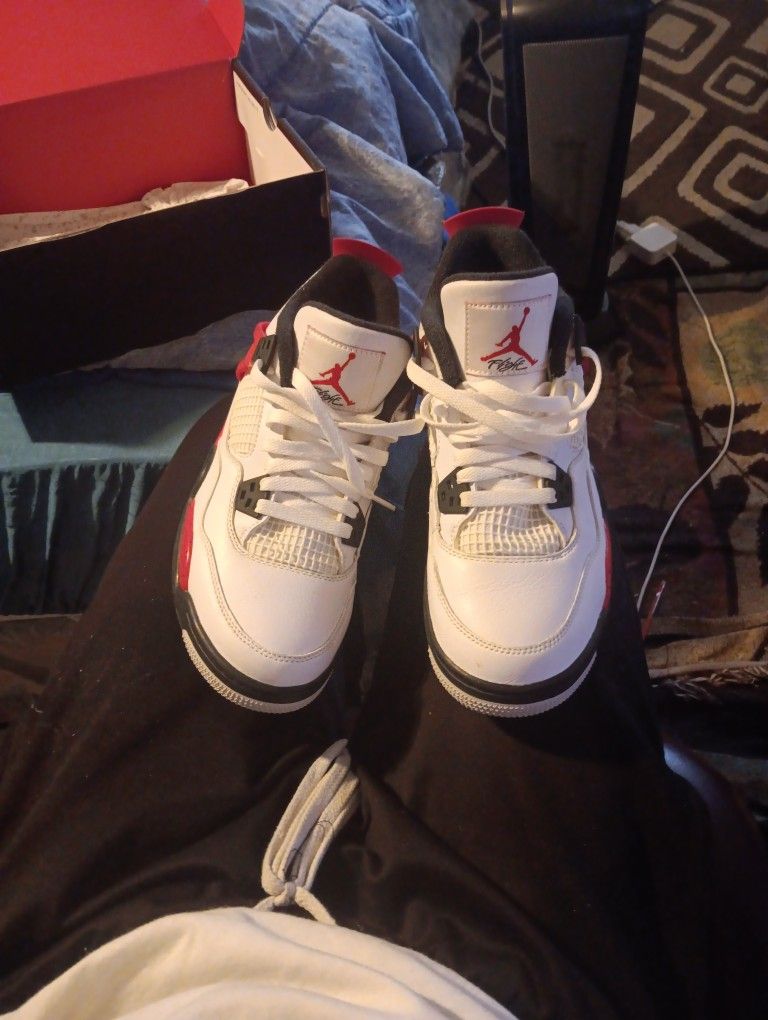 Jordan Air Retro 4