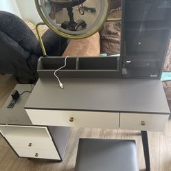 Vanity