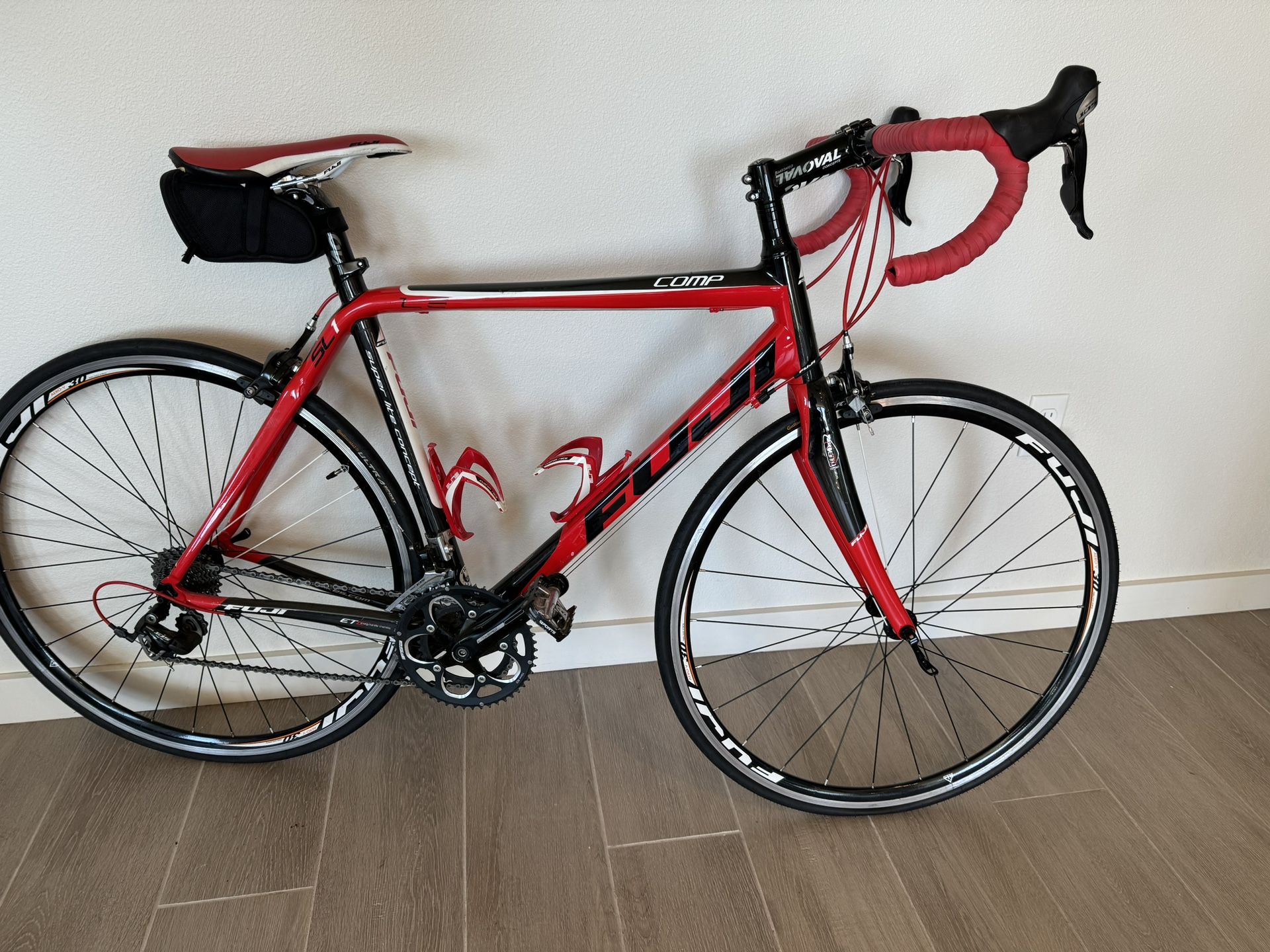 2010 Fuji SL1 Comp Road Bike Full Carbon Fiber