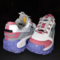 (Size 8) New, Women's, Caterpillar Invader CT Composite Toe Work Sneakers.
