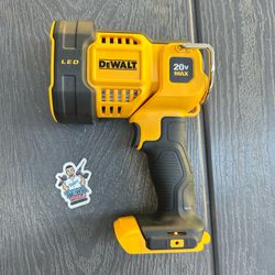 DEWALT 20V MAX Cordless LED Jobsite Spotlight