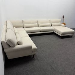 Interior Define - *Open Box* Maxwell 4 pc Corner Sectional Sofa. Off White/Cream. Retail 5.1k.  We deliver.
