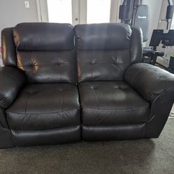 Love Seat (Recliners) Electric 
