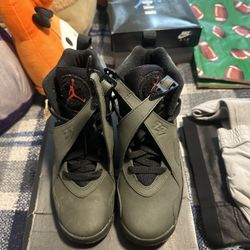 Jordan 11 , Jordan 8