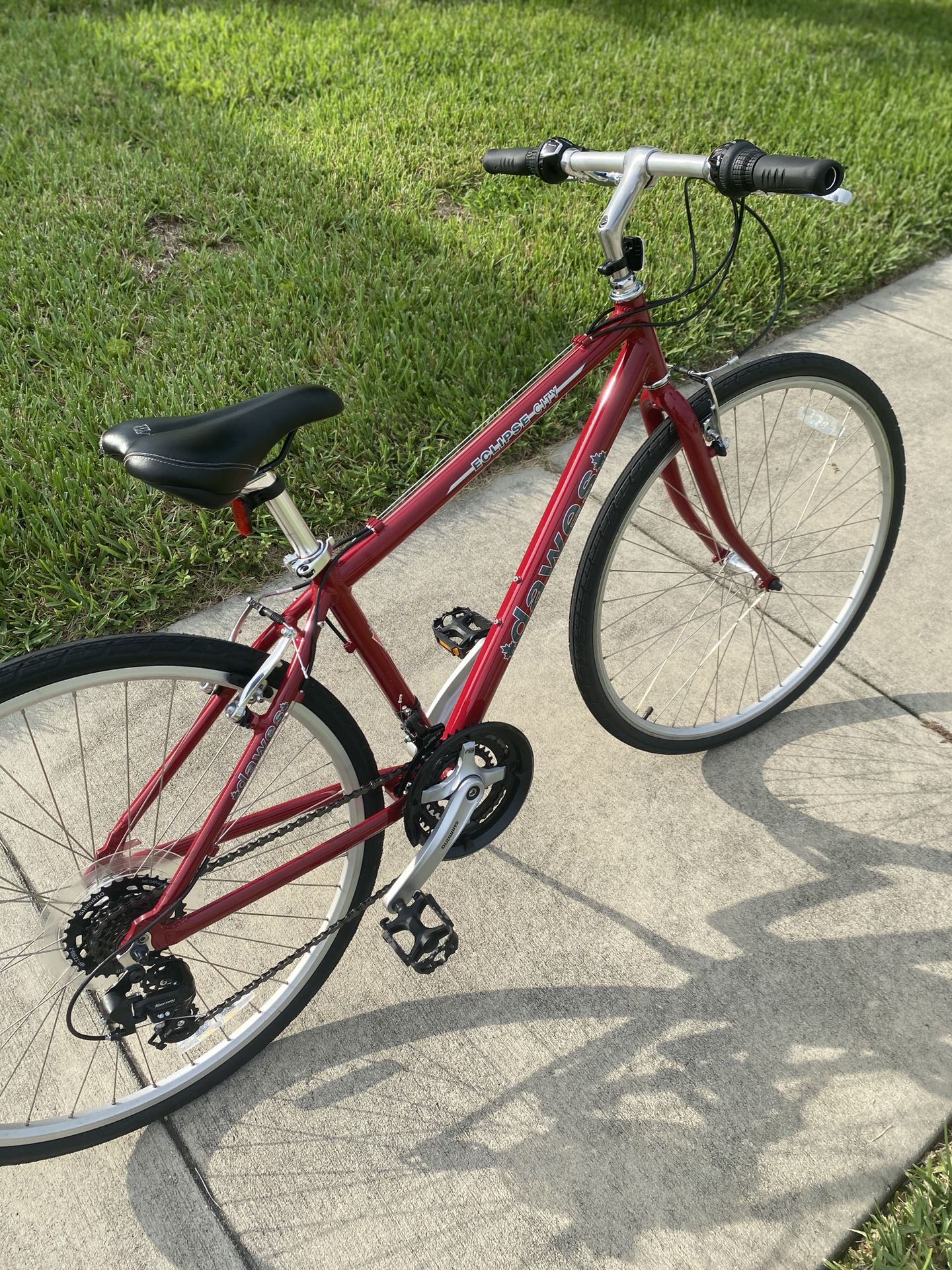 2021 Dawes Eclipse City Hybrid/ Flat Bar City, Town, Road Bike / 21-speed