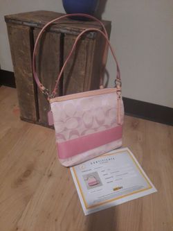 AUTHENTIC COACH PURSE W/ CERTIFICATION OF AUTHENTICITY 
