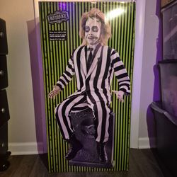 🪲 SPIRIT HALLOWEEN BEETLEJUICE ANIMATRONIC – HORROR COLLECTIBLE