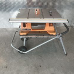 Ridgid work N Haul it 2 wheel work stand and bare table TS2400-1 no saw. Used in good condition. Pickup below  31705 SR-54  Wesley Chapel, FL  33545 s
