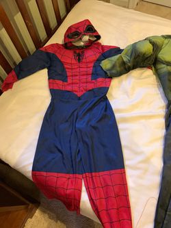 Kids Halloween costumes 2 and 4-5 year old small sizes