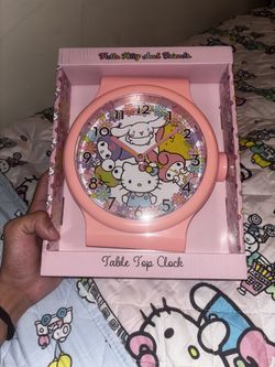 Hello Kitty & Friends Table Clock