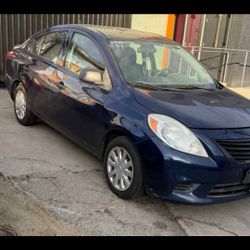 2012 Nissan Versa 