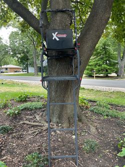 Ladder stand (20’) & new (open box) installation hoist