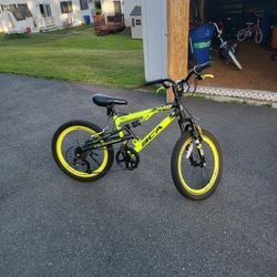 Boys savage terrain dual shocks bike. 