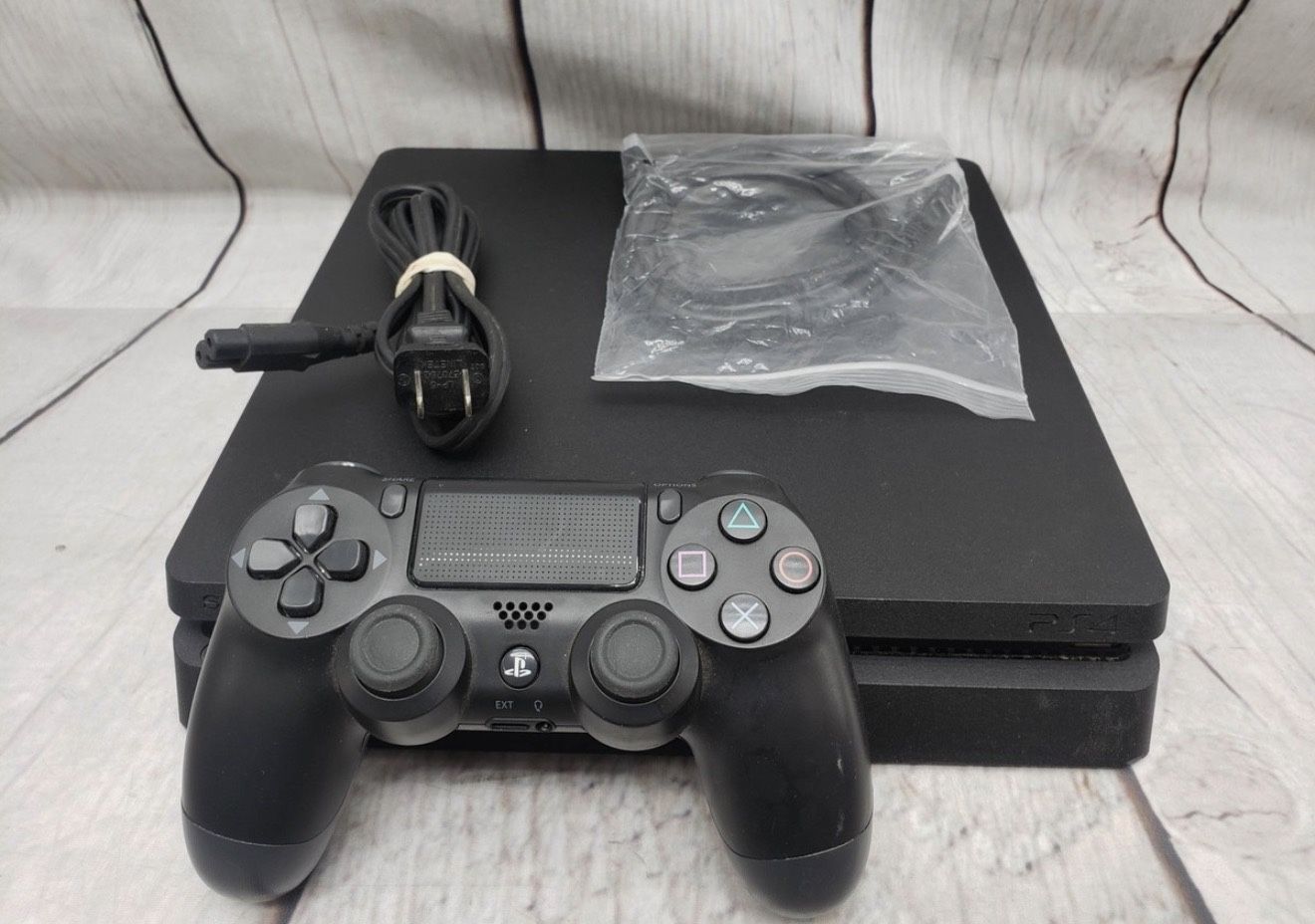 PlayStation 4 PS4