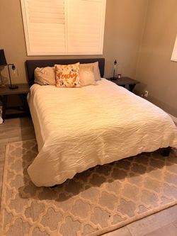 Queen bed used spare bedroom 4 nights
