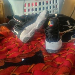 YOUTH 6.5, WOMENS 8