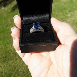 Tanzanite Ring 18K White Gold