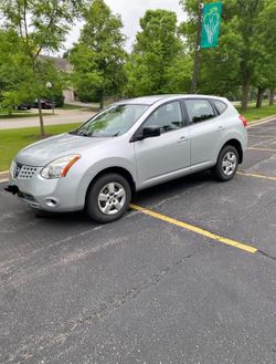 2009 Nissan Rouge S Silver SUV