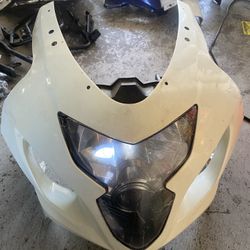 Suzuki gsxr front fairing with headlight