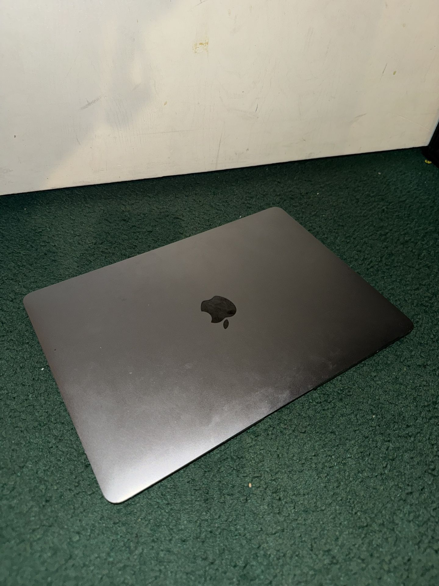 2022 Macbook Air 13”