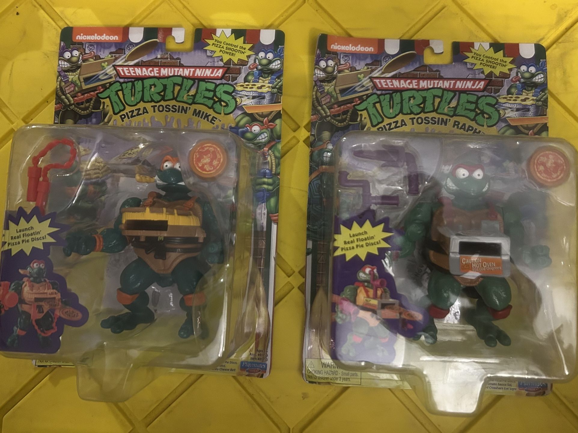 Playmates TMNT Pizza Tossin Mike & Raph Bundle Of 2
