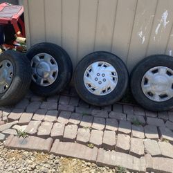 1996 to 2004 5 lugs toyota  tacoma wheels