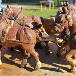 Cast Iron Horse & Wagon