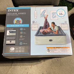 Air Mattress 