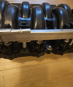 Intake Manifold 5.0