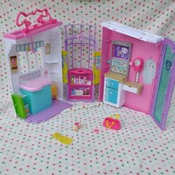Barbie Pet Care Center