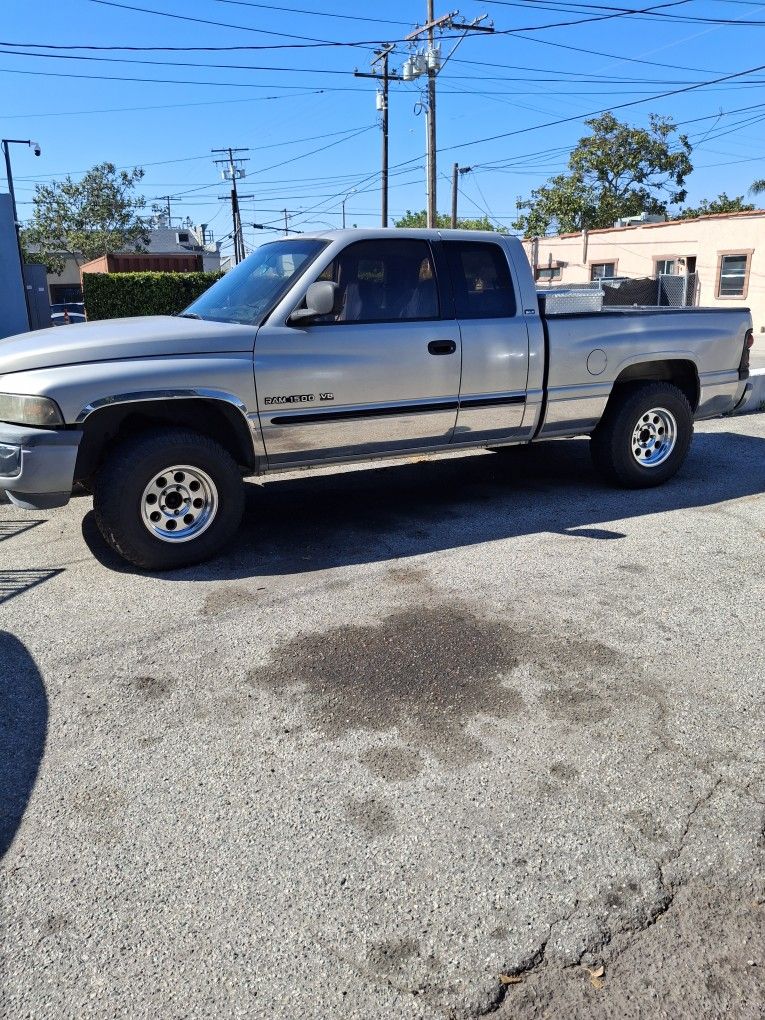 2001 Dodge Ram