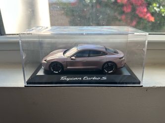 Porsche Taycan 1:43 Model