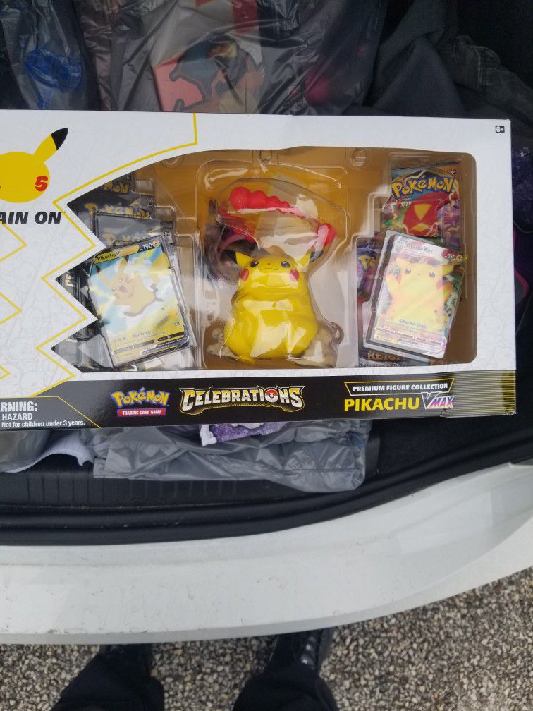 Poke'mon Celebrations Pikachu Box