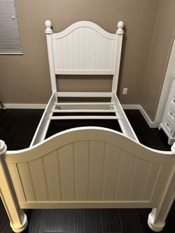 Twin Size Bed, Headboard, Footboard, Rails And Slats.