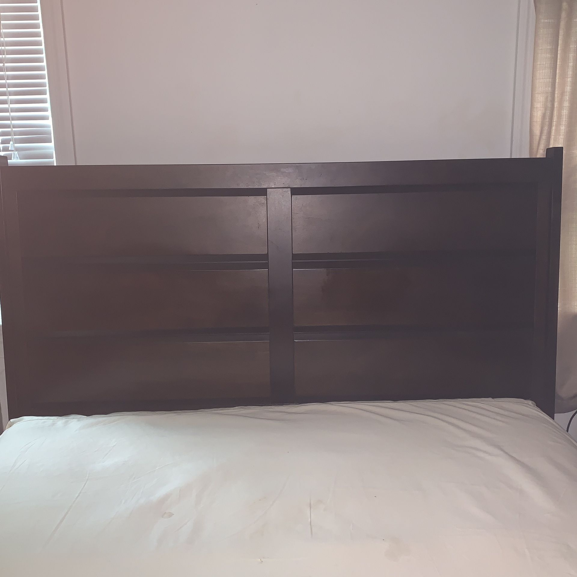 Raymon and Flanigan. Bed frame good condition needs to go ASAP moving