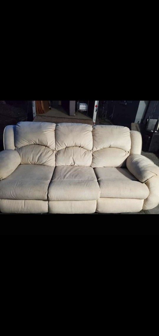 Sleeper Sofa Can Deliver