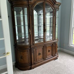 China Cabinet 
