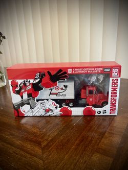 Transformers Target Exclusive Optimus Prime & Autobot Bullseye