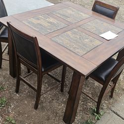 Table & 4 chairs