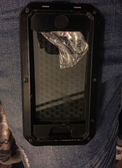 iPhone 5 heavy duty case