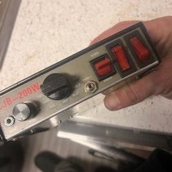 Police/ambulance/laser beam/atari gunshot sound All That Stuff And A Loud Horn