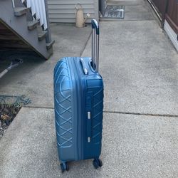 Super Lite Luggage