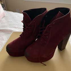 Steve Malden Burgundy Color Use Couple Time 