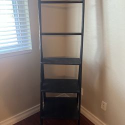 Blanket Ladder & Storage